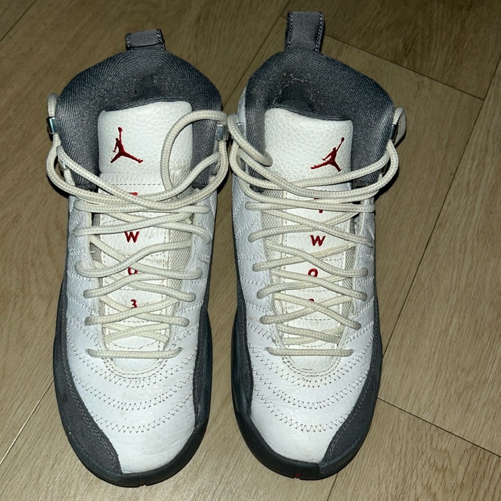 Jordan 12 retro